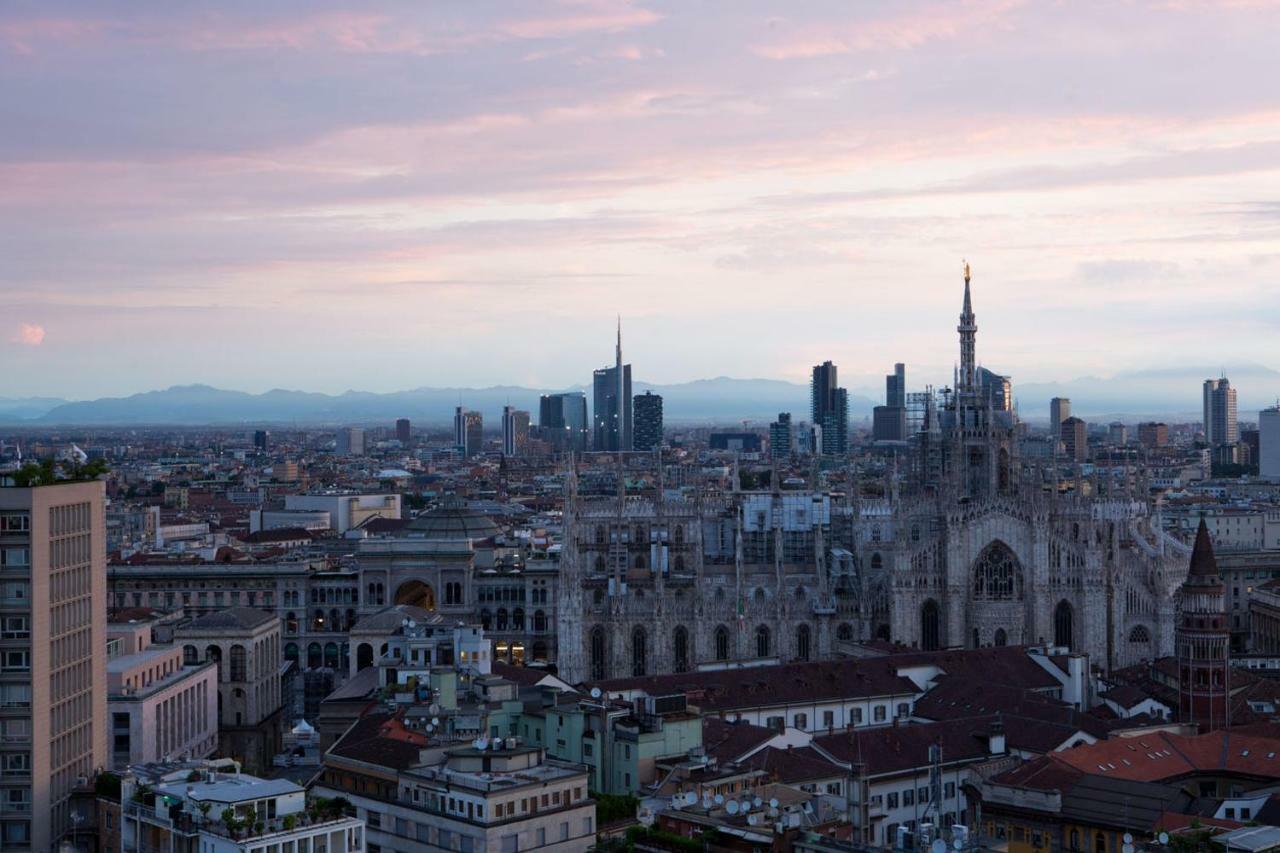 Domux Home Torre Velasca ミラノ エクステリア 写真