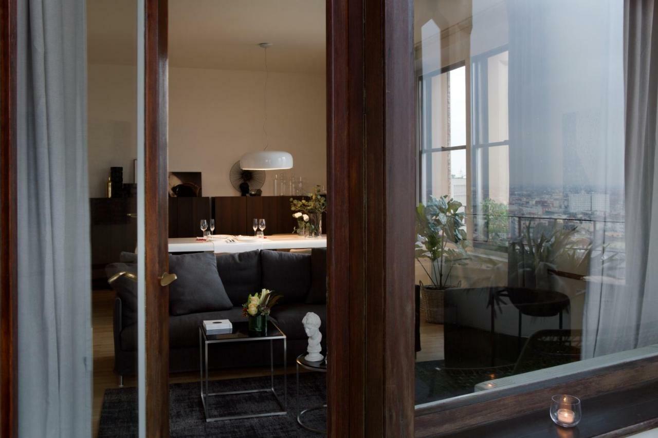 Domux Home Torre Velasca ミラノ エクステリア 写真