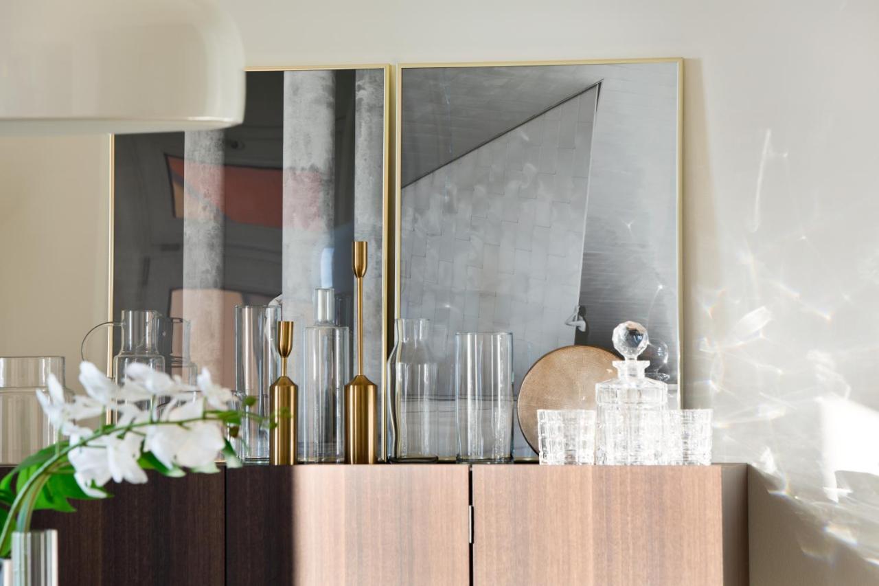Domux Home Torre Velasca ミラノ エクステリア 写真