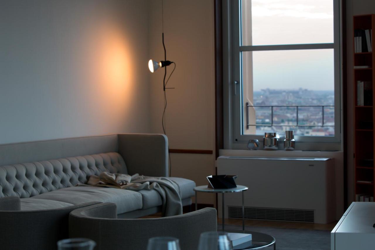 Domux Home Torre Velasca ミラノ エクステリア 写真